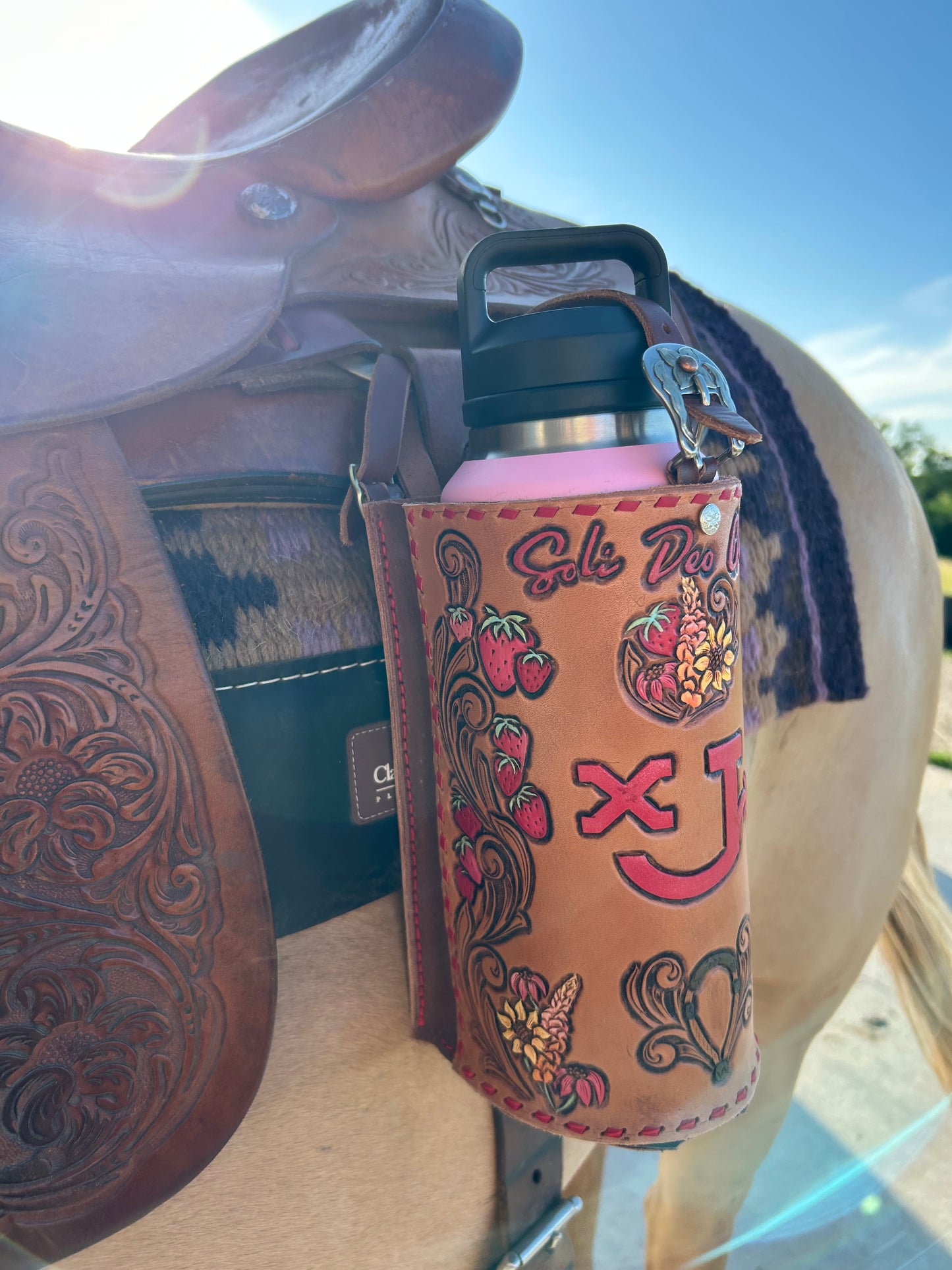 Custom Saddle Watter Bottle Holder
